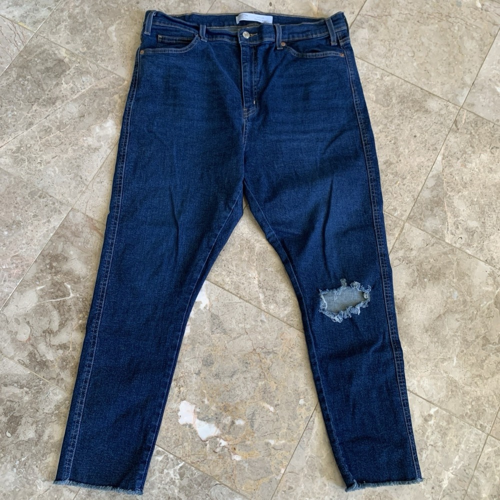 LEVI STRAUSS signature jeans high rise heritage distressed raw hem size 18
